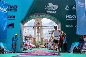 BIB: 5001
                            <button type="button" onclick="openModal(24868238)" class="btn btn-primary btn-sm float-right btn-popup" data-toggle="modal" data-target=".modal-high-quality">
                        <i class="fas fa-shopping-cart"></i> Add to Cart
                    </button>
                                            <button type="button" onclick="isThisMe(24868238, true)" class="btn btn-success btn-sm float-right btn-popup btn-isme hidden" data-toggle="tooltip" data-placement="bottom" title="นี่คือรูปของคุณใช่ไหม คลิกที่นี่เพื่อเอาเข้าอัลบั้ม">
                        <i class="fas fa-plus"></i> Add to album
                    </button>
                    <button type="button" onclick="isThisMe(24868238, false)" class="btn btn-warning btn-sm float-right btn-popup btn-isnotme hidden">
                        <i class="fas fa-ban"></i> Remove from album
                    </button>